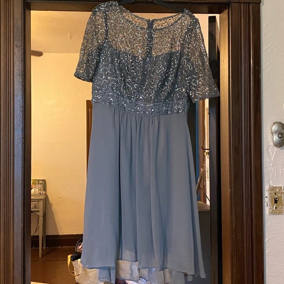 High-Low Dress - Picture 2 of 5